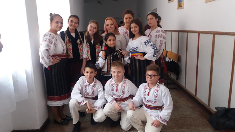 elevii școlii, participanți la Festivalul concurs „Cântec, joc și voie bună” elevii școlii, participanți la Festivalul concurs „Cântec, joc și voie bună”